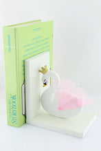Load image into Gallery viewer, Pair of Swan Princess Bookend